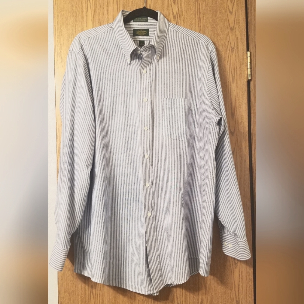 Surrey Button Down Shirt Size 17 34/35